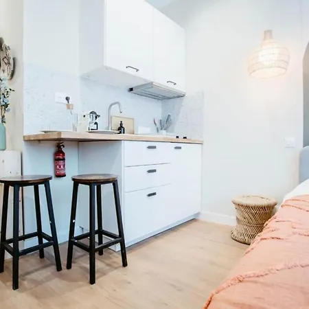Cosy Next To Paris Монтрёй